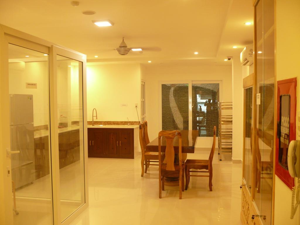 Rex Hotel & Apartment Nha Trang Esterno foto