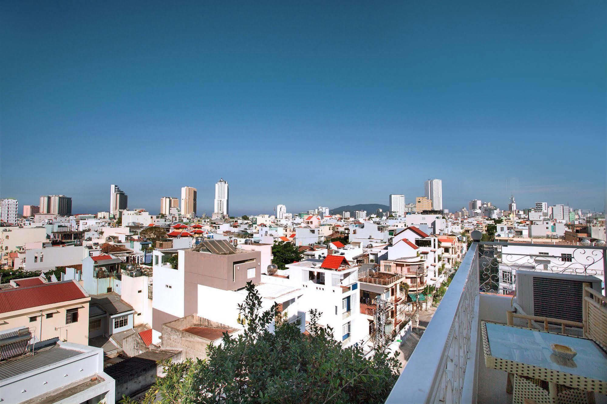 Rex Hotel & Apartment Nha Trang Esterno foto